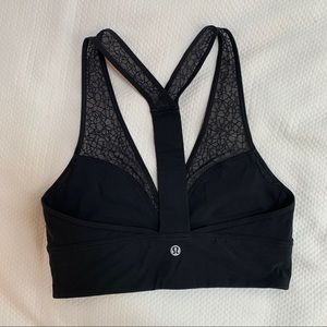 Lululemon Sports Bra sz 6